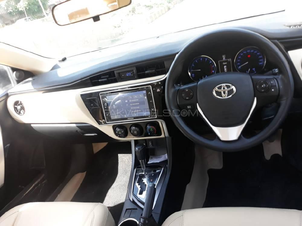 Toyota Corolla 2019 for Sale in Rawalpindi Toyota Corolla 2019 for Sale in Rawalpindi Image-10