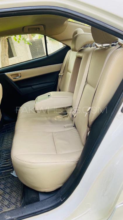 Toyota Corolla 2015 for Sale in Multan Toyota Corolla 2015 for Sale in Multan Image-8