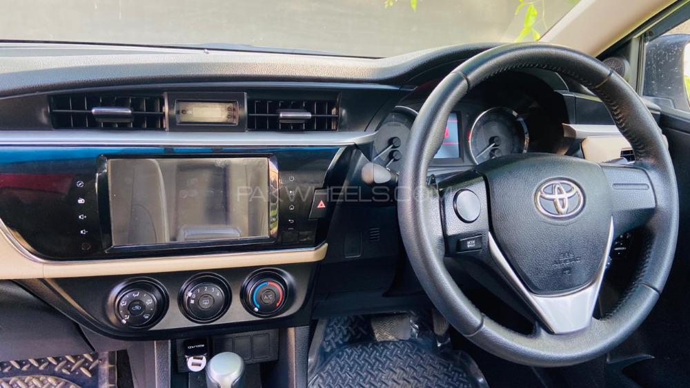 Toyota Corolla 2015 for Sale in Multan Toyota Corolla 2015 for Sale in Multan Image-13