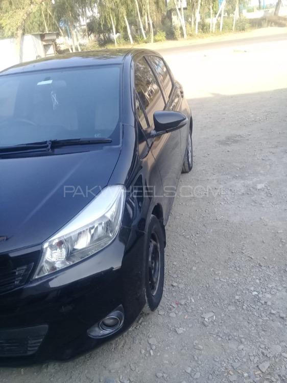 Toyota Vitz 2011 for Sale in Nowshera Toyota Vitz 2011 for Sale in Nowshera Image-12