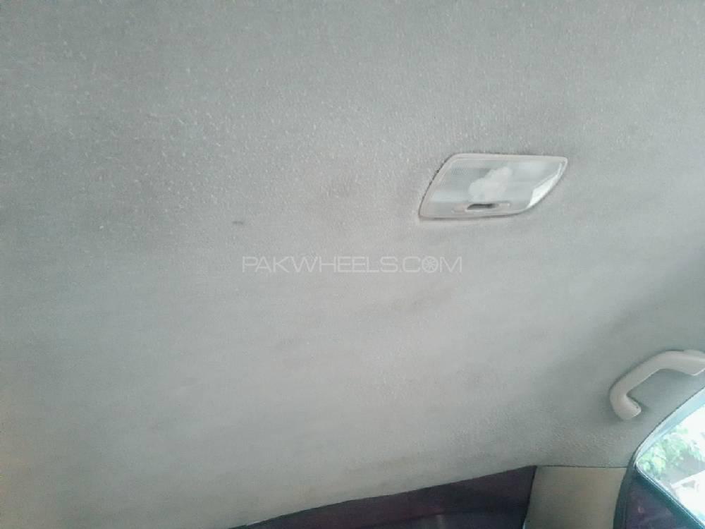 Honda Civic 2004 for Sale in Lahore Honda Civic 2004 for Sale in Lahore Image-16