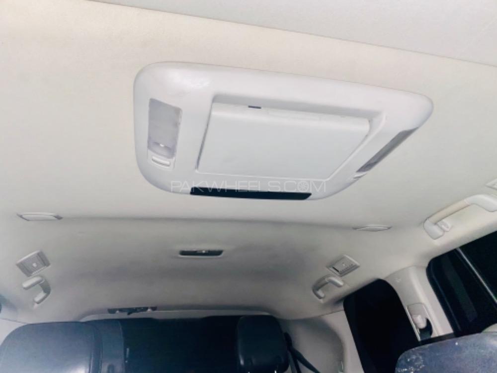 Toyota Land Cruiser 2013 for Sale in Gujranwala Toyota Land Cruiser 2013 for Sale in Gujranwala Image-18
