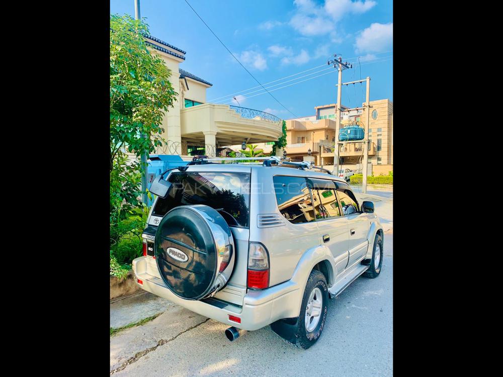Toyota Prado 2002 for Sale in Islamabad Image-1