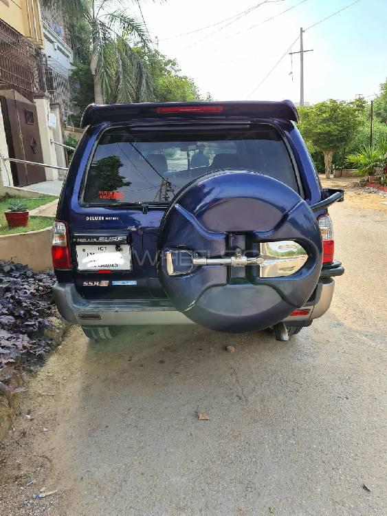 Toyota Surf 2001 for Sale in Karachi Image-1