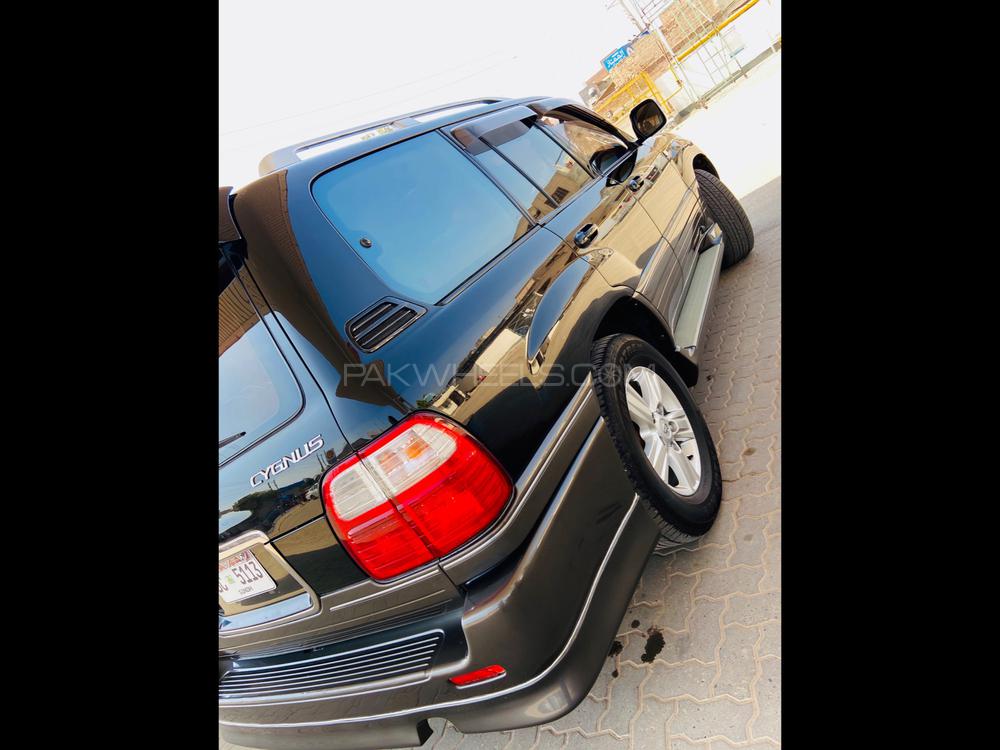 Toyota Land Cruiser 2002 for Sale in Toba Tek Singh Toyota Land Cruiser 2002 for Sale in Toba Tek Singh Image-14