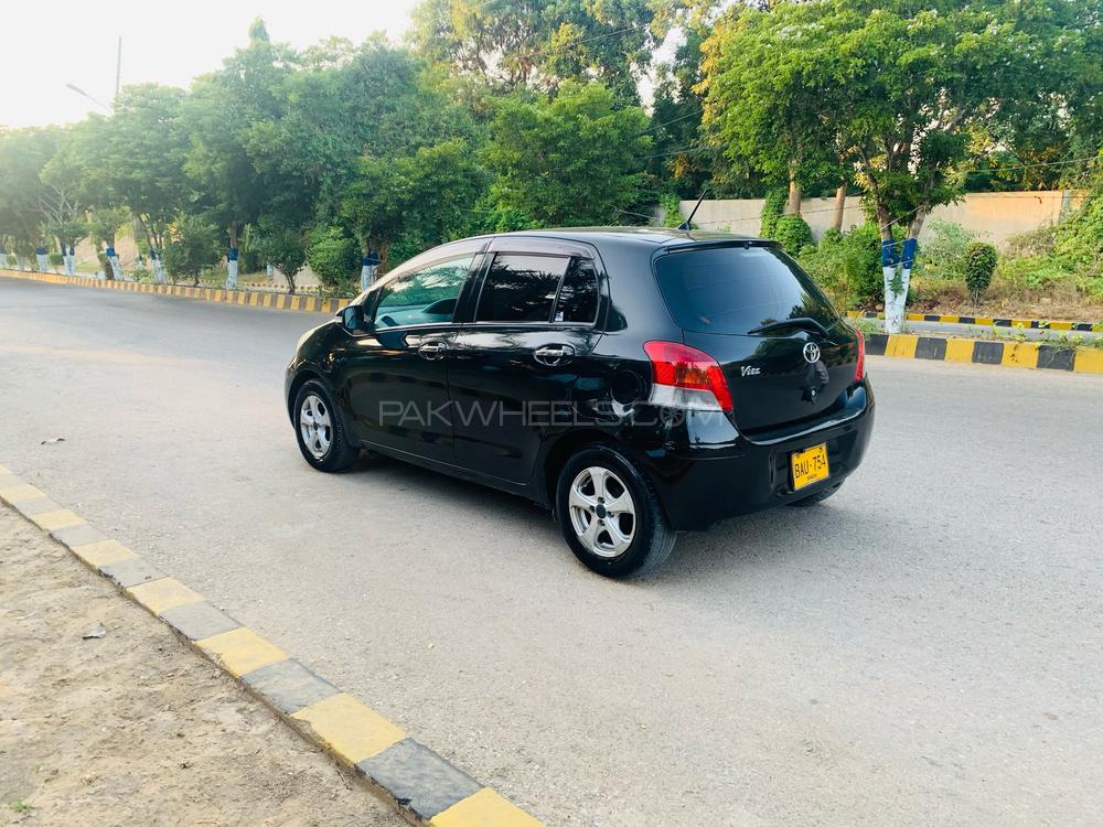 Toyota Vitz 2010 for Sale in Karachi Toyota Vitz 2010 for Sale in Karachi Image-5