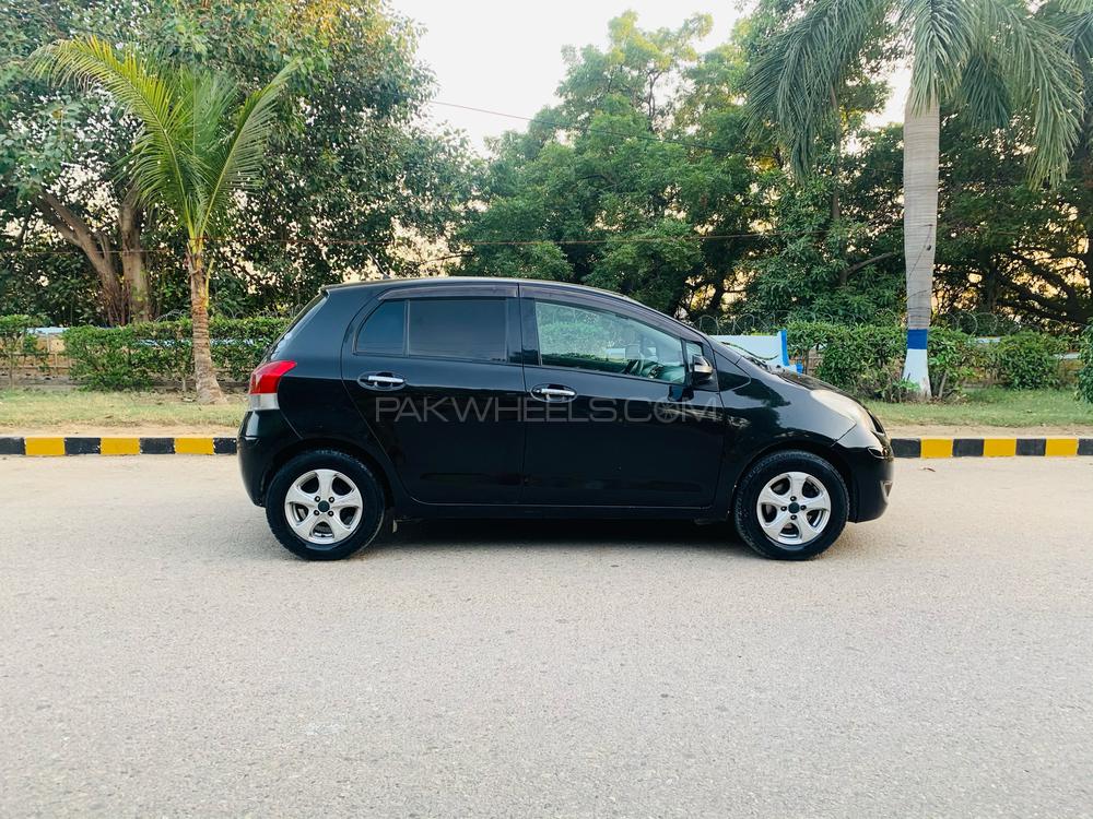 Toyota Vitz 2010 for Sale in Karachi Toyota Vitz 2010 for Sale in Karachi Image-8