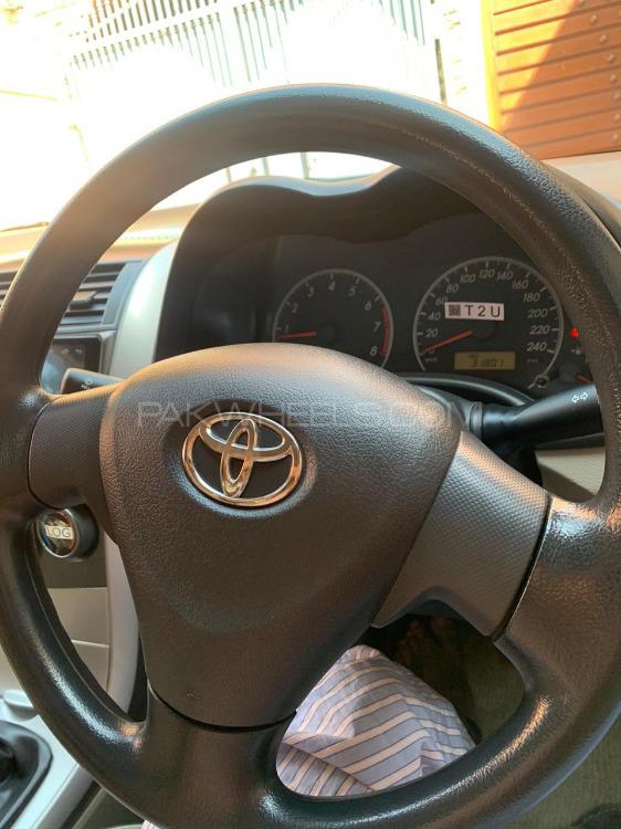 Toyota Corolla 2014 for Sale in Dera ismail khan Toyota Corolla 2014 for Sale in Dera ismail khan Image-2