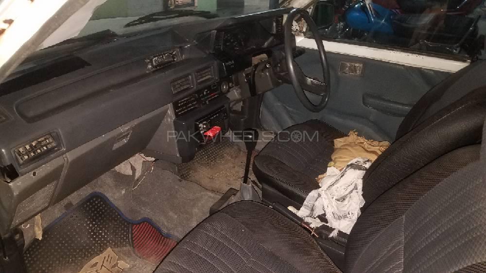 Toyota Corolla 1983 for Sale in Taxila Toyota Corolla 1983 for Sale in Taxila Image-4