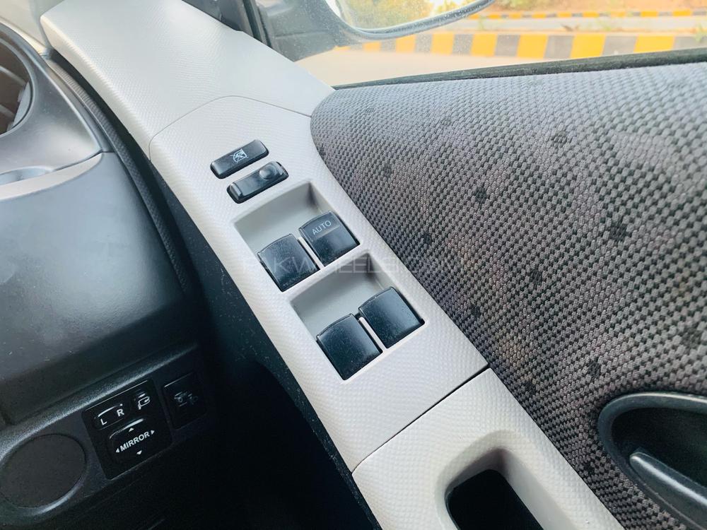 Toyota Vitz 2010 for Sale in Karachi Toyota Vitz 2010 for Sale in Karachi Image-13