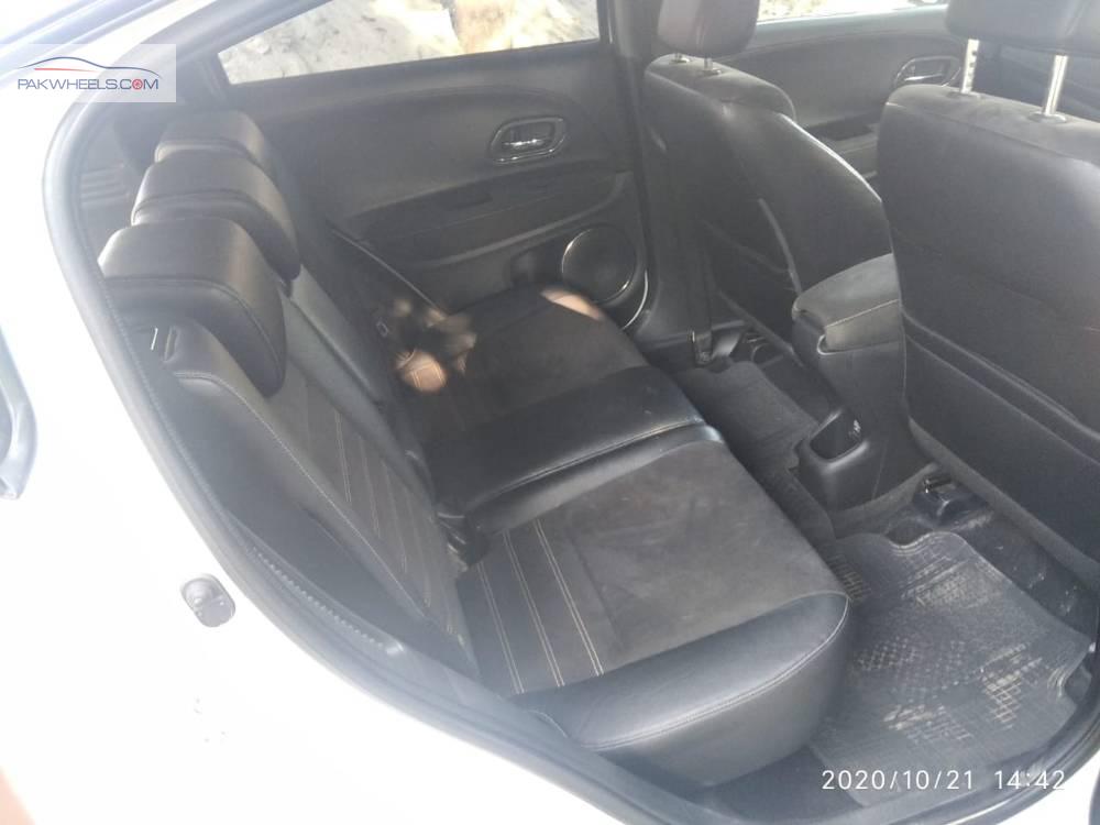 Honda Vezel 2016 for Sale in Islamabad Honda Vezel 2016 for Sale in Islamabad Image-17