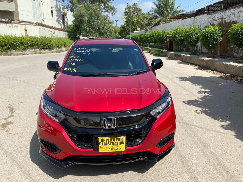 Honda Vezel 2018 for Sale in Karachi Image-1