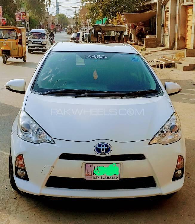 Toyota Aqua 2014 for Sale in Haripur Image-1