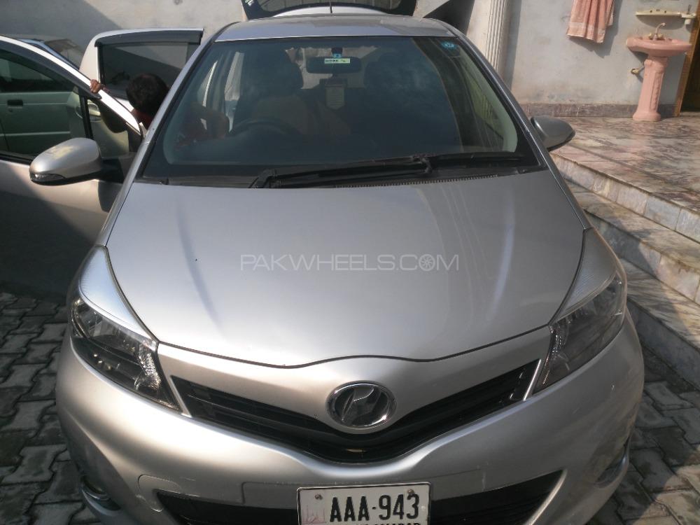 Toyota Vitz 2012 for Sale in Charsadda Toyota Vitz 2012 for Sale in Charsadda Image-8