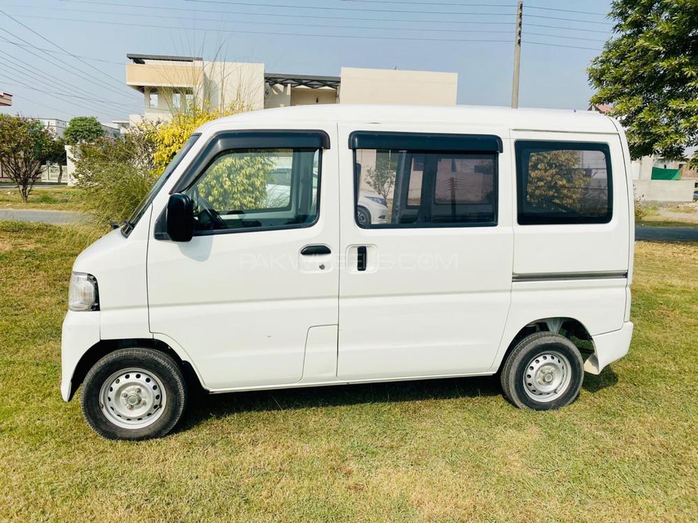 نسان کلپر 2014 for Sale in گجرانوالہ نسان کلپر 2014 for Sale in گجرانوالہ Image-11