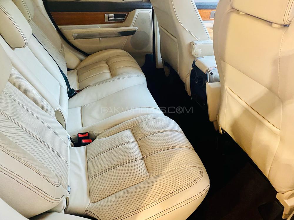 رینج روور اسپورٹ 2010 for Sale in لاہور رینج روور اسپورٹ 2010 for Sale in لاہور Image-10