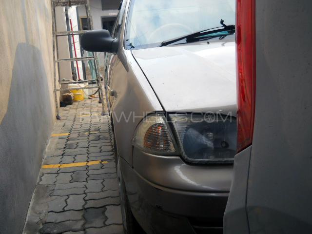 Suzuki Cultus 2006 for Sale in Sialkot Suzuki Cultus 2006 for Sale in Sialkot Image-6