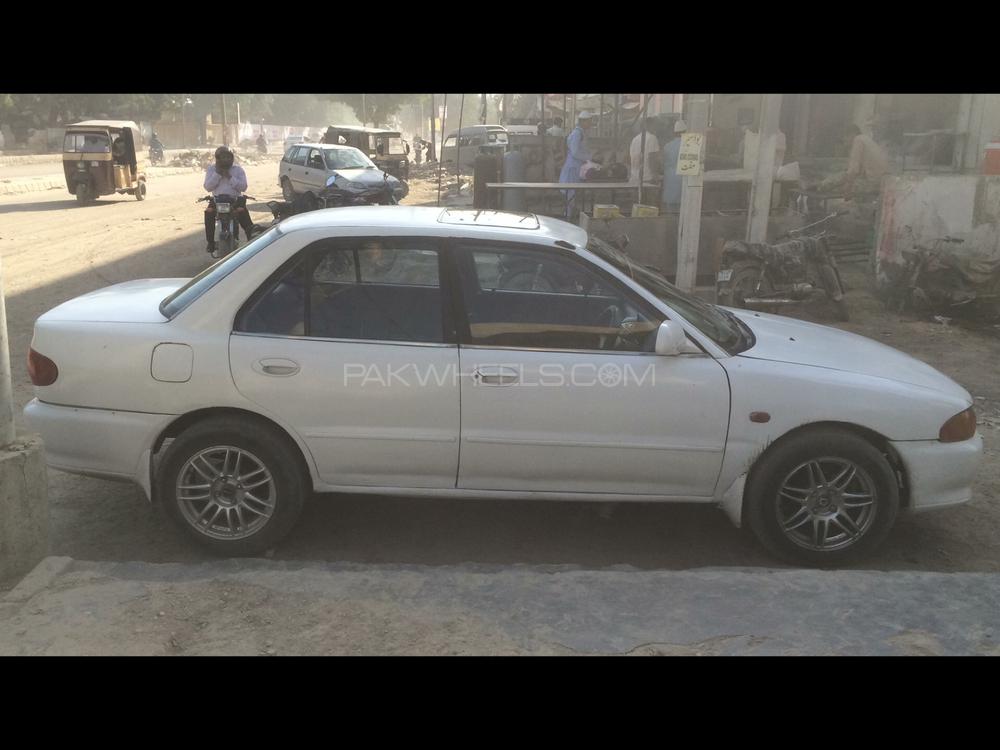 مٹسوبیشی لینسر 1995 for Sale in کراچی مٹسوبیشی لینسر 1995 for Sale in کراچی Image-2