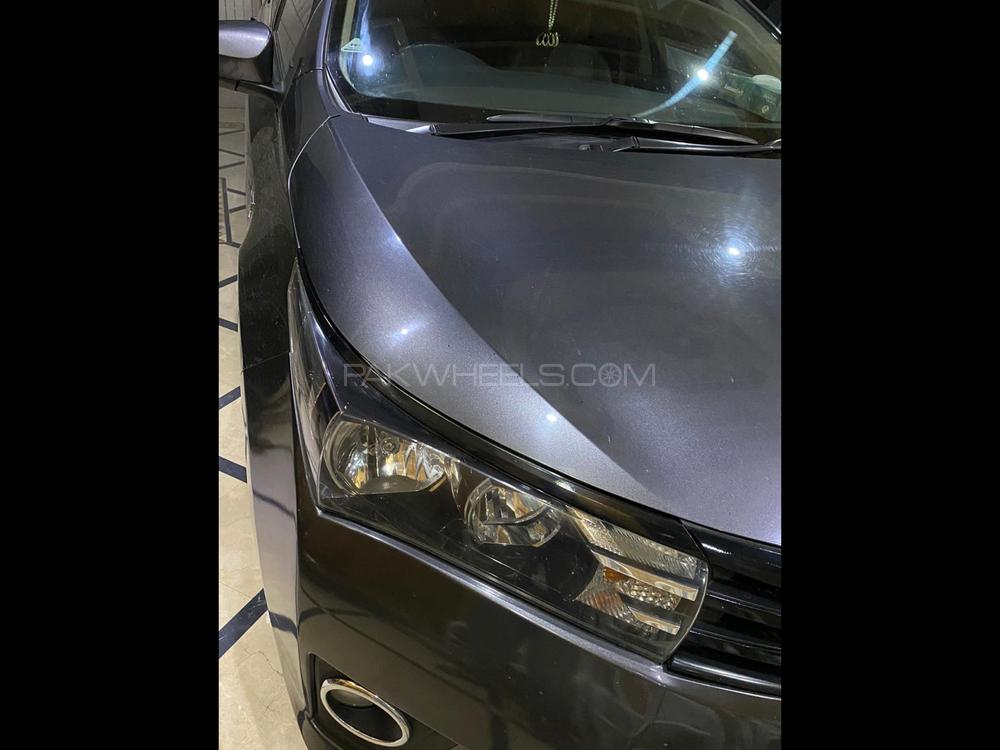 Toyota Corolla 2017 for Sale in Lahore Image-1