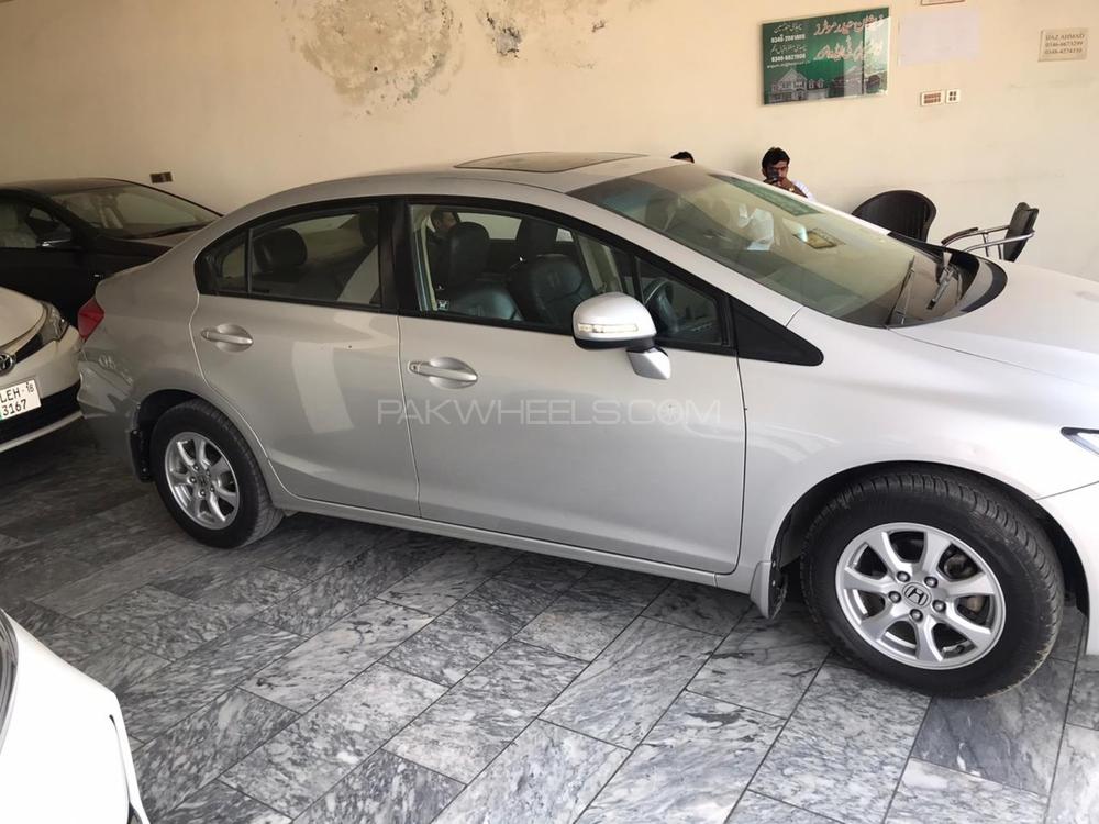 Honda Civic 2013 for Sale in Mandi bahauddin Honda Civic 2013 for Sale in Mandi bahauddin Image-2