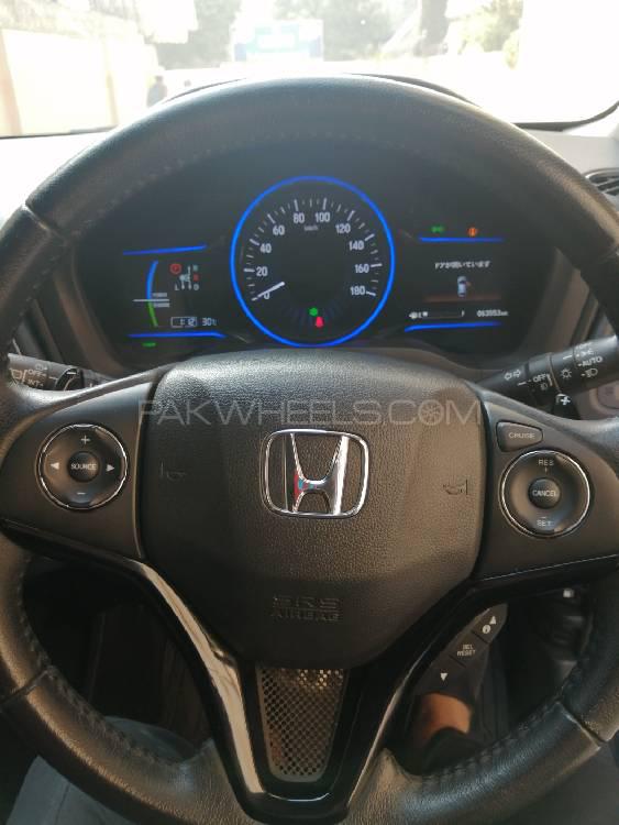 Honda Vezel 2014 for Sale in Islamabad Honda Vezel 2014 for Sale in Islamabad Image-18