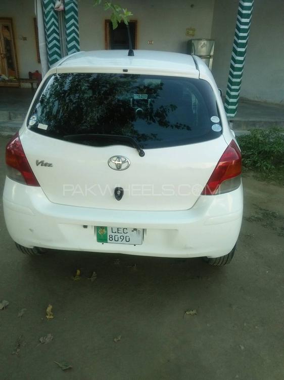 Toyota Vitz 2009 for Sale in Swabi Image-1