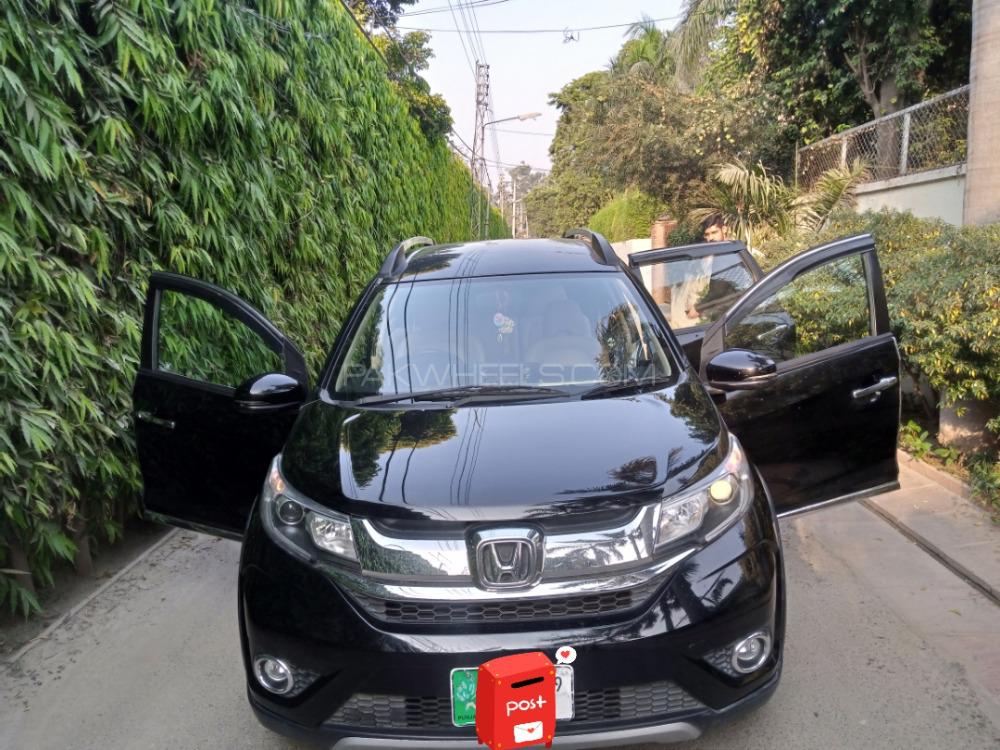 Honda BR-V 2019 for Sale in Lahore Honda BR-V 2019 for Sale in Lahore Image-4