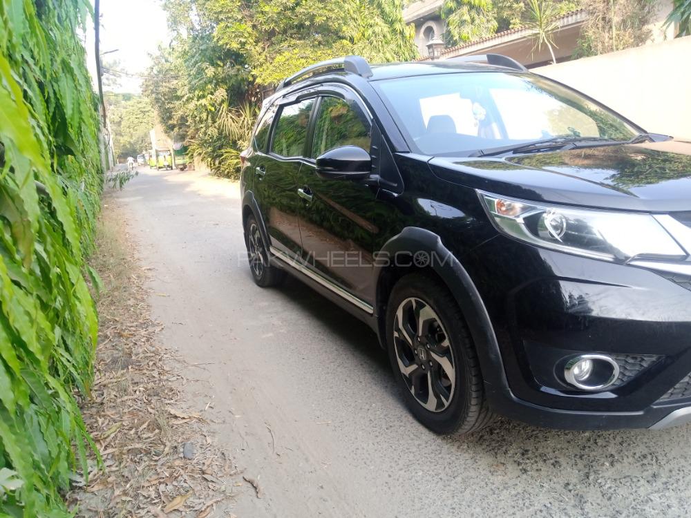 Honda BR-V 2019 for Sale in Lahore Honda BR-V 2019 for Sale in Lahore Image-10