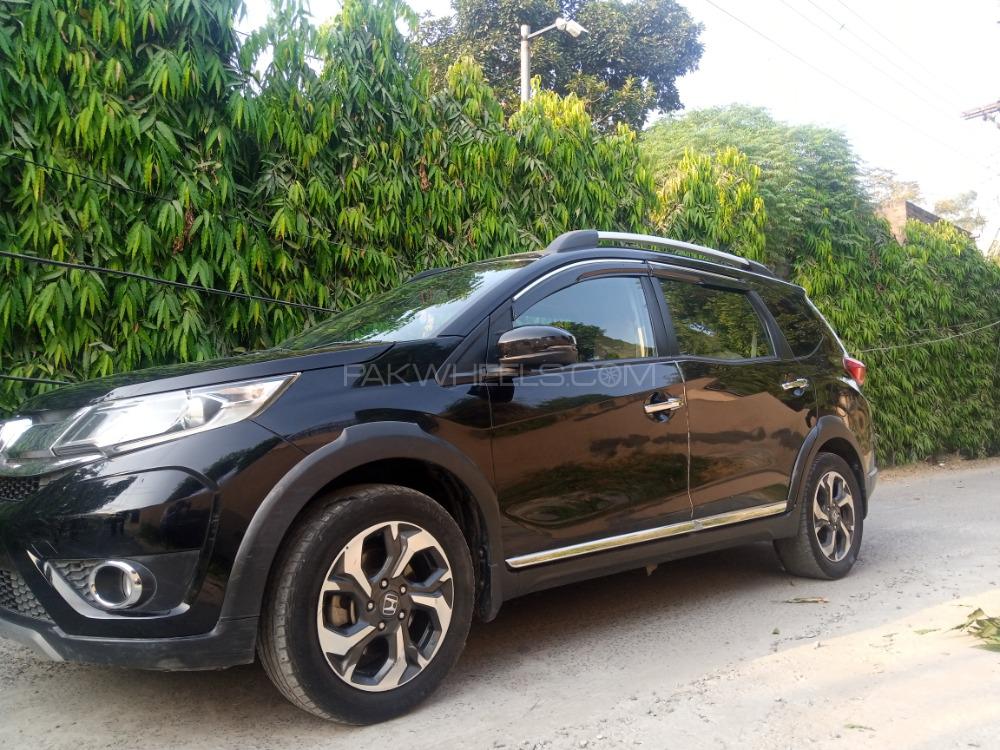 Honda BR-V 2019 for Sale in Lahore Honda BR-V 2019 for Sale in Lahore Image-13