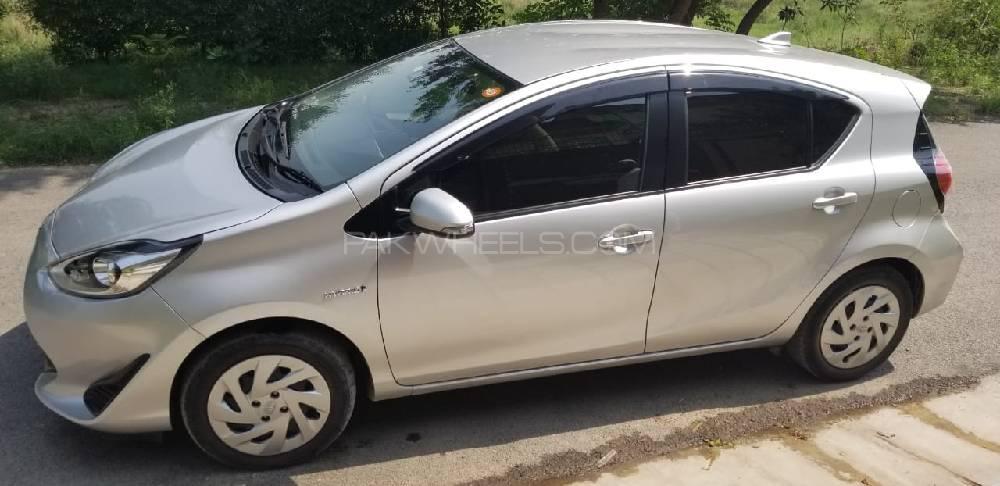 Toyota Aqua 2017 for Sale in Peshawar Toyota Aqua 2017 for Sale in Peshawar Image-16