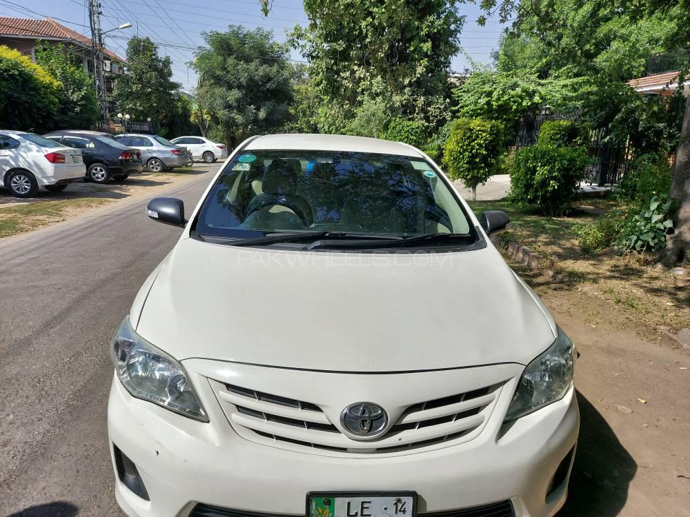 Toyota Corolla 2014 for Sale in Lahore Image-1