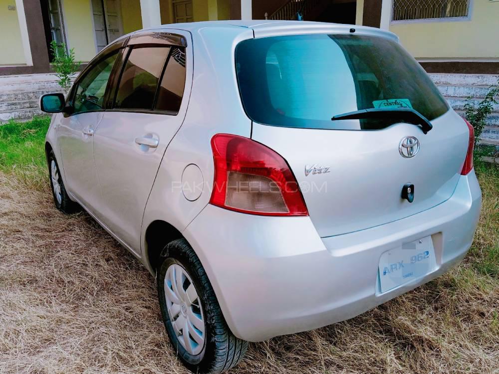 Toyota Vitz 2009 for Sale in Bannu Image-1