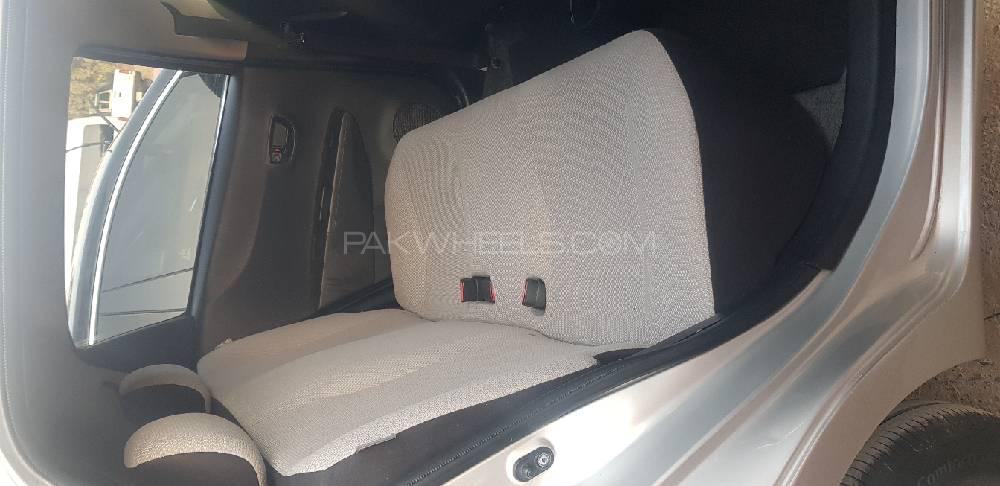 Toyota Vitz 2011 for Sale in Islamabad Toyota Vitz 2011 for Sale in Islamabad Image-5