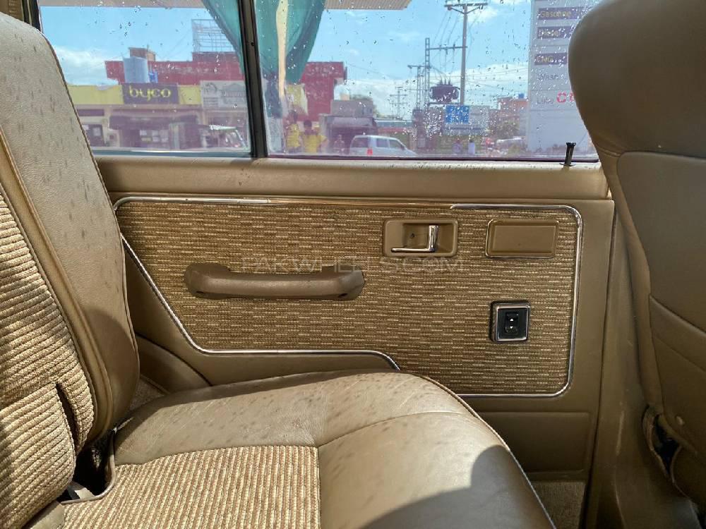 Mitsubishi Pajero 1990 for Sale in Multan Mitsubishi Pajero 1990 for Sale in Multan Image-5