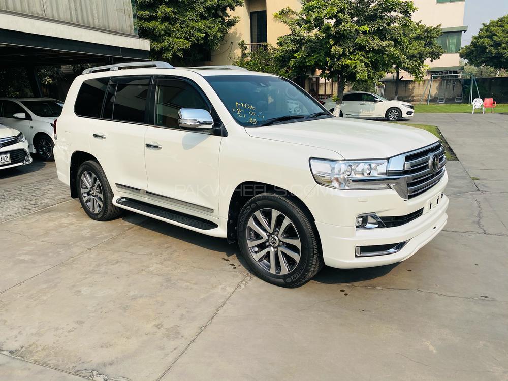 Toyota Land Cruiser 2015 for Sale in Lahore Toyota Land Cruiser 2015 for Sale in Lahore Image-4