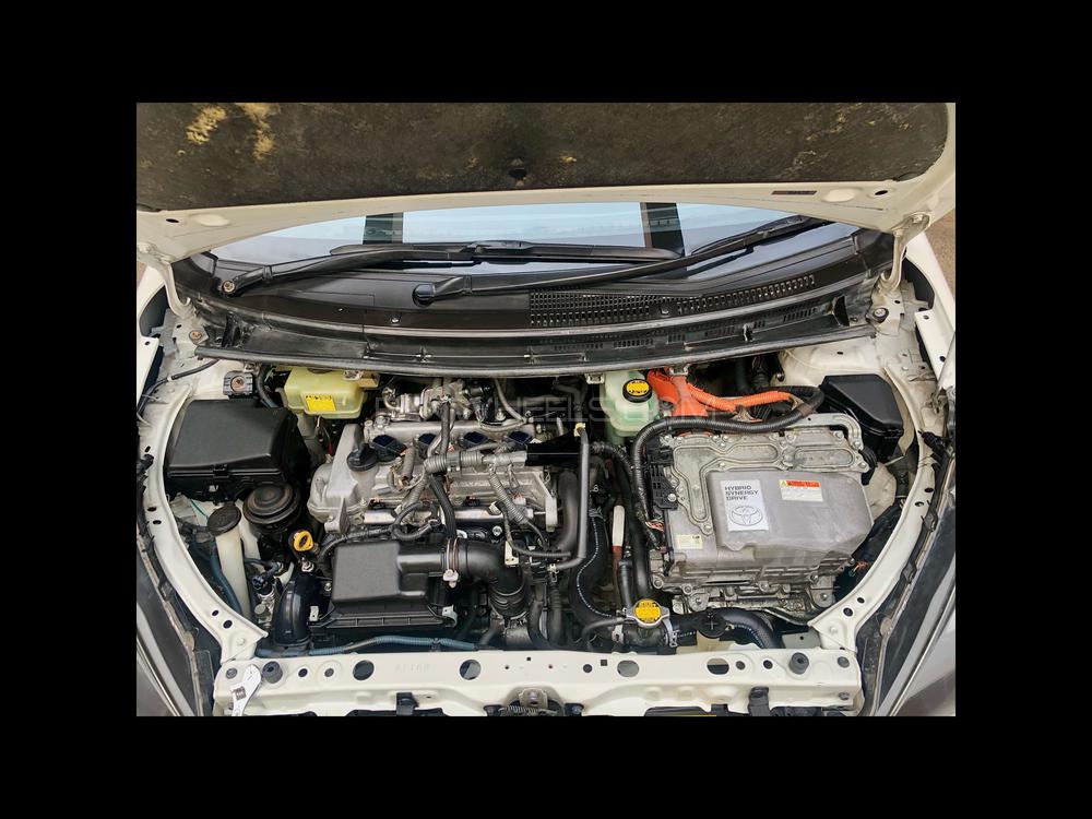 Toyota Aqua 2012 for Sale in Lahore Toyota Aqua 2012 for Sale in Lahore Image-8