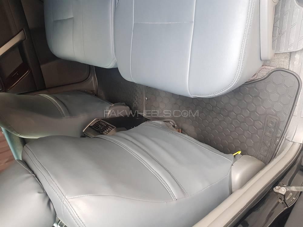Toyota Prado 2010 for Sale in Lahore Toyota Prado 2010 for Sale in Lahore Image-9