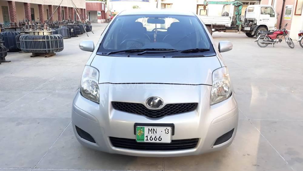 Toyota Vitz 2007 for Sale in Multan Image-1