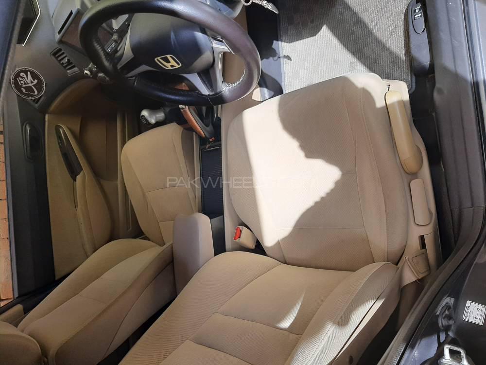 Honda Civic 2010 for Sale in Faisalabad Honda Civic 2010 for Sale in Faisalabad Image-4