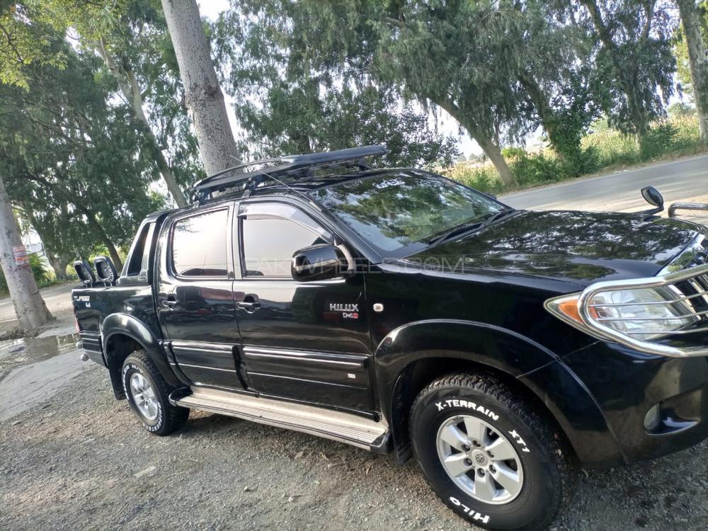 Toyota Hilux 2011 for Sale in Haripur Toyota Hilux 2011 for Sale in Haripur Image-7