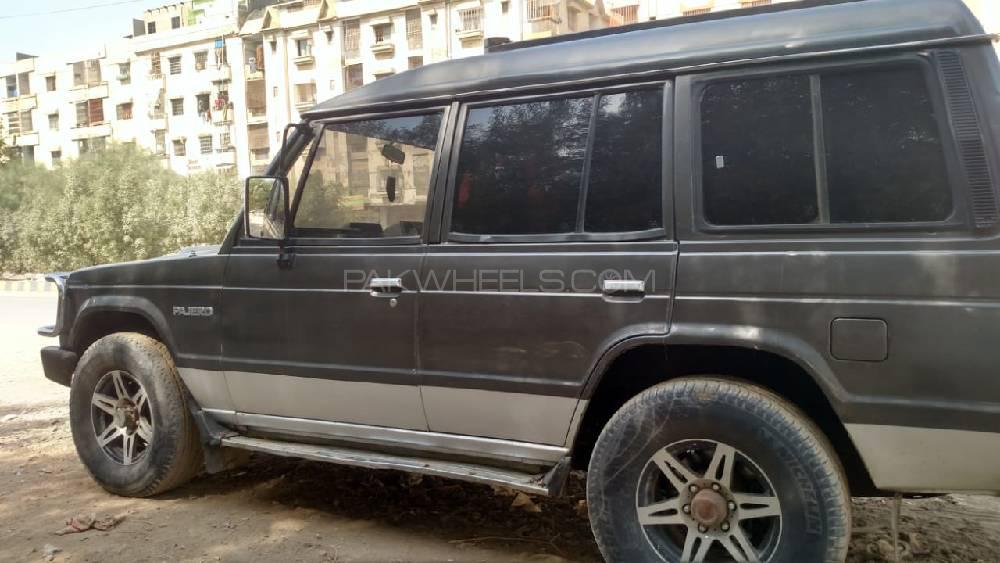 Mitsubishi Pajero 1990 for Sale in Karachi Mitsubishi Pajero 1990 for Sale in Karachi Image-5