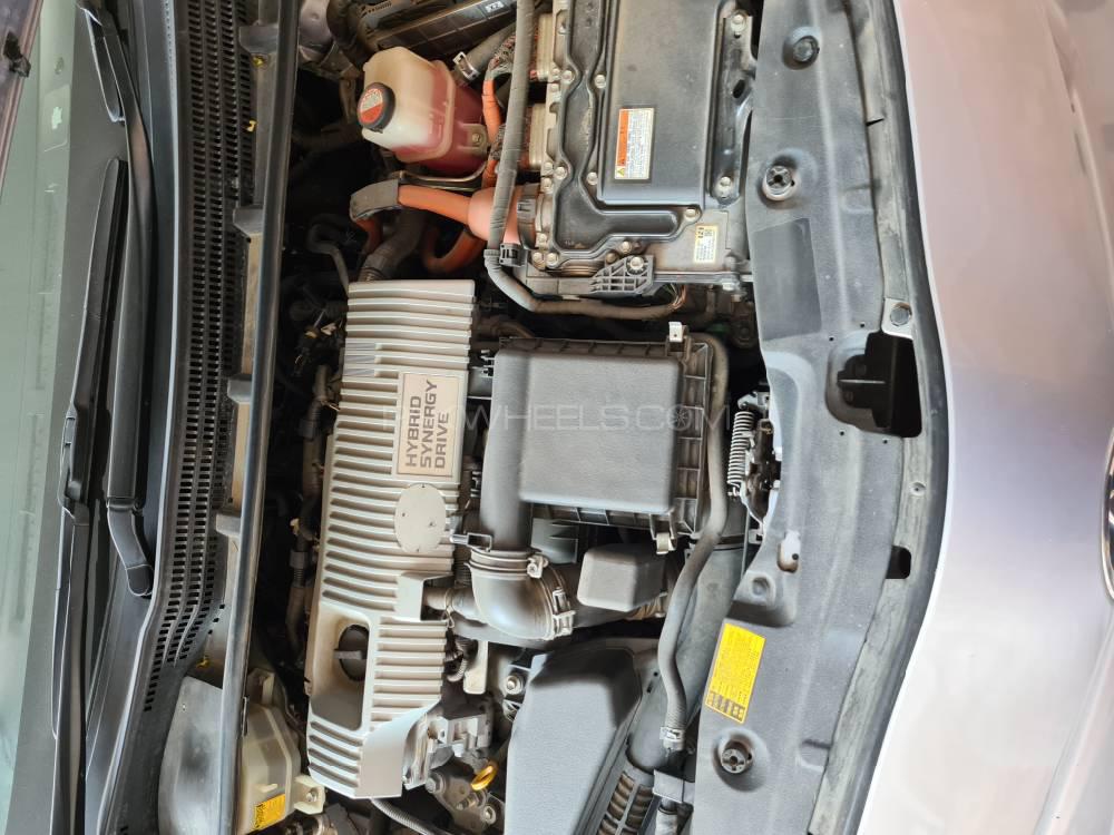 Toyota Prius 2014 for Sale in Gujrat Toyota Prius 2014 for Sale in Gujrat Image-14