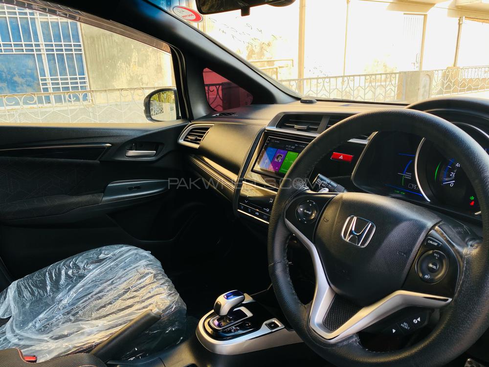 Honda Fit 2015 for Sale in Multan Honda Fit 2015 for Sale in Multan Image-9
