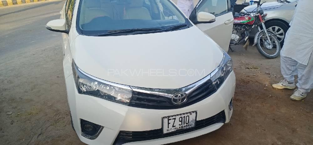 Toyota Corolla 2015 for Sale in Gujranwala Image-1