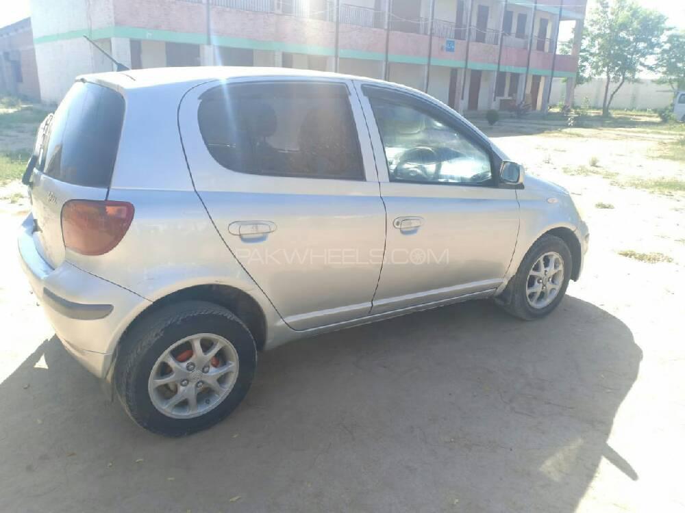 Toyota Vitz 2000 for Sale in Bannu Toyota Vitz 2000 for Sale in Bannu Image-14