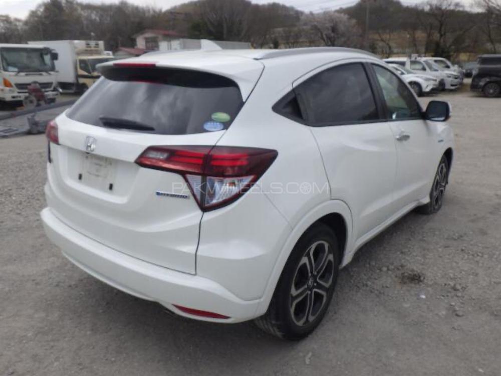 Honda Vezel 2016 for Sale in Islamabad Honda Vezel 2016 for Sale in Islamabad Image-5