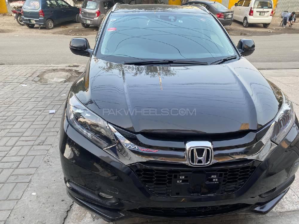 Honda Vezel 2020 for Sale in Bahawalpur Image-1