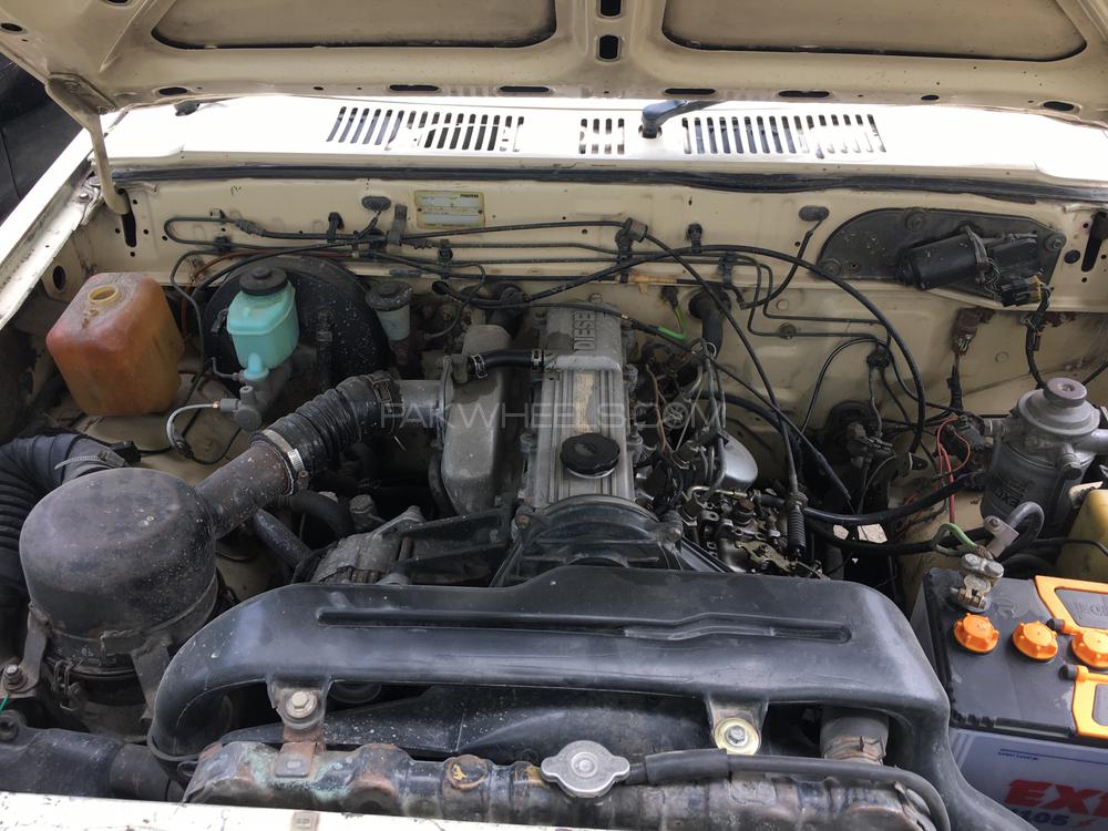 Mazda B2200 1996 for Sale in Taxila Mazda B2200 1996 for Sale in Taxila Image-5