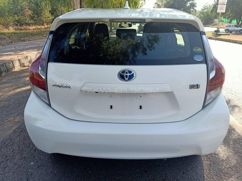 Toyota Aqua 2017 for Sale in Islamabad Toyota Aqua 2017 for Sale in Islamabad Image-9