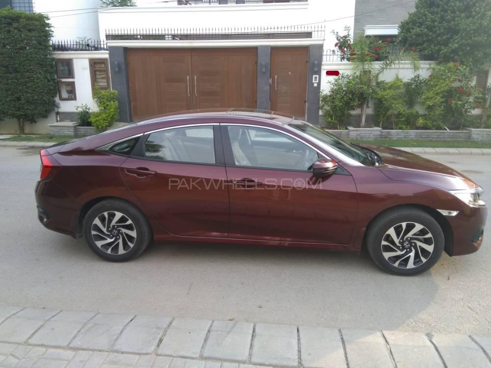 Honda Civic 2018 for Sale in Karachi Image-1